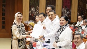 Fadli Zon Pastikan Sejarah Nasional Ditulis Ulang Secara Terbuka dan Ilmiah