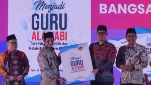 Guru Ala Nabi: Tak Pernah Rendahkan, Membandingkan Dan Tidak Pernah Menyakiti. Yang Ada Cinta dan Penghargaan
