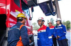 Direktur Pertamina Patra Niaga Pantau Langsung Tambahan Pasokan BBM untuk Jember