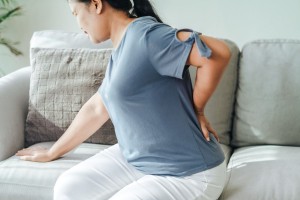 Mengenal Low Back Pain, Penyakit yang Bisa Diderita Orang Usia Produktif