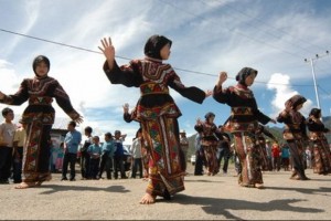 Kemurnian atau Kearifan? Perdebatan Islam dan Budaya