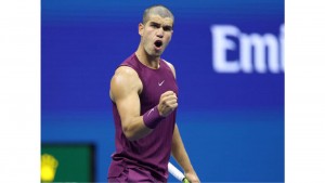 Tampil Plontos, Carlos Alcaraz Tumbangkan Opelka Yang Punya Service Gledek di Babak Pertama US Open
