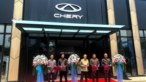Chery Resmikan Dealer Ke-56 di PIK 2, Targetkan Dominasi SUV Premium