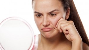 Hindari Kulit Wajah Kusam dengan Cari Tahu Penyebabnya dan Simak Cara Mengatasinya