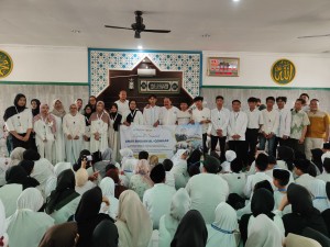 Haji Robert Bersama Al Qohhar, Buka Jalan Bagi Anak Yatim Piatu Raih Pendidikan dan Karir Internasional
