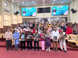 Fadli Zon Resmikan Buku Keramik Cina Sungai Musi, Ungkap Palembang Pernah Jadi Pusat Perdagangan Internasional