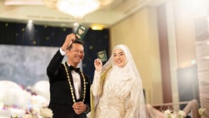 Baru 2 Bulan Nikah, Clara Shinta Ingin Cerai Gegara Suami Suka Nonton Dracin