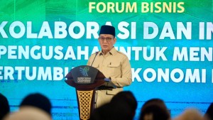Pesantren Jadi Pilar Ekonomi Baru, Wamenag Dorong Sinergi dengan Pengusaha