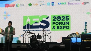 Menag Nasaruddin Umar Dorong Ekonomi Syariah Jadi Motor Kemandirian Nasional Lewat IES Forum 2025