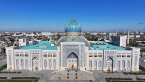 Menjelajahi Pusat Budaya Multi-Juta Dolar Baru Uzbekistan Untuk Keilmuan Islam