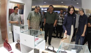 Dukung Belanja Lokal, Para Menteri Tinjau Langsung Geliat Diskon BINA Great Sale 2025