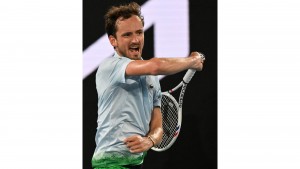 Medvedev Pertahankan Rekor Gemilang atas Tiafoe, Lehecka Mundur karena Cedera di Brisbane