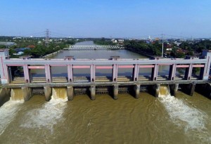 Sirine Pintu Air 10 Tangerang Berbunyi, Masyarakat Diminta Tidak Panik Berlebihan