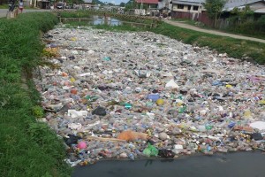 Awas Hati Hati! MUI Bikin Sikap Tegas Haramkan Buang Sampah ke Sungai, Danau, dan Laut