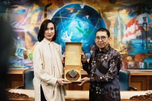 Menteri Kebudayaan Gelar Pertemuan bersama Menteri Pariwisata, Tekankan Sinergi Aset Budaya untuk Peningkatan Kunjungan Wisata