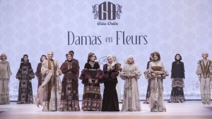 Paduan Tenun Ikat dan Motif Damask yang Mewah, Koleksi Terbaru Gita Orlin Rayakan Idul Fitri