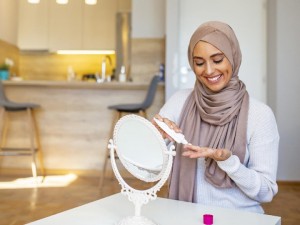 Ingin Kulit Tetap Sehat dan Tidak Kering Selama Puasa? Simak 5 Tips dari Dokter Ini