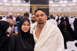 Imbas Konflik Timur Tengah, Meisya Siregar dan Bebi Romeo Tertahan di Mekkah