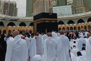 Kaffarah Dosa: Membedah Hadits Keutamaan Umrah di Bulan Suci Menurut Kitab Tadzkirul Anam
