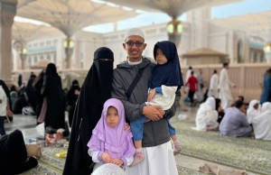 Dua Tradisi, Satu Kemenangan: Memotret Wajah Idulfitri di Madinah Lewat Mata Mahasiswa Indonesia