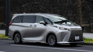 Lexus LM, Jenis Van Ini Mendefinisikan Ulang Mobil Eksekutif Yang Sangat Membanggakan