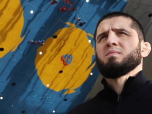 Subhanallah! Islam Makhachev Dirampok di Italia, Paspor dan Sajadah Dikembalikan