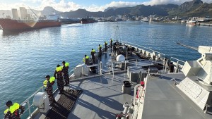 Perkuat Diplomasi Maritim, KRI Canopus-936 Sandar di Mauritius Usai Arungi Dua Samudra