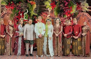 Heboh Mahar El Rumi dan Syifa Hadju, Logam Mulia dan Uang 2.026 Poundsterling