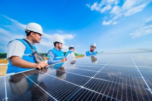 PLN Luncurkan Proyek PLTS Mentari Nusantara I 1,225 Gigawatt melalui Strategi Pengadaan Terintegrasi GIGA ONE