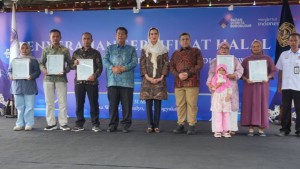 Sertifikasi Halal Jadi Penggerak Ekonomi Desa Wisata, BPJPH Terbitkan 31.548 Sertifikat untuk UMK