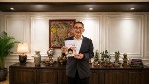 Rayakan Ulang Tahun ke-55, Fadli Zon Terbitkan Antologi Puisi Masa Muda