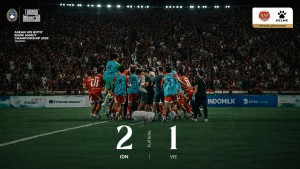 Indonesia Kudeta Vietnam dari Puncak Grup A, Gol Penalti Evandra Antar Garuda Muda ke Semifinal