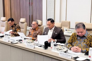 Bikin Boncos Rp1 Triliun per Bulan, Menko Zulhas Bongkar Praktik Jual Beli Dapur MBG
