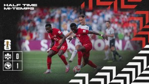 Jonathan David Buang Peluang Emas, Kanada Malah Tertinggal dari Bosnia di Babak Pertama