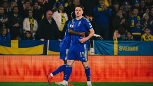 Duo Arsenal dan Liverpool Seharga Rp3,78 Triliun Dipermalukan oleh Aksi Memukau Striker Rp340 Miliar asal Belanda