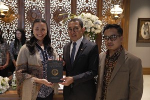 Fadli Zon: Buku Salasilah Raja-Raja Minangkabau Buka Akses Baru Kajian Sejarah Nusantara