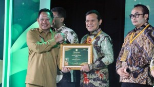 Mendagri Ungkap Fakta Mengejutkan, Industri Halal Justru Didominasi China, Brazil, dan Australia