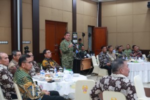 Silaturahmi dengan PPAD, Kasad Paparkan Berbagai Inovasi TNI AD bagi Prajurit dan Masyarakat
