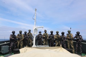TNI AL dan Russian Navy Berlatih VBSS hingga Tembakkan Meriam-76 pada Sea Phase Exercise Orruda 2026