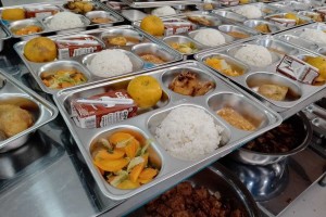 Penutupan 1.300 Dapur MBG, DPR: Keselamatan Anak Harus Utama