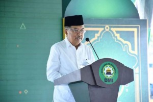 Jusuf Kalla dan PP DMI Ajak Umat Shalat Istisqa' di Al-Azhar
