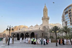 Saudi Buka Ruang Shalat Perempuan di Masjid-Masjid Madinah, Buka Setiap Hari