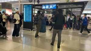 Bandara Soetta Kembali Beroperasi, Menyusul Hasil Paper Test Terhadap Abu Vulkanik Negatif
