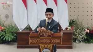100 Tahun Pondok Gontor, KH Hasan Abdullah Sahal: Kami Tetap Pilih Pendidikan