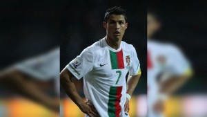 Cristiano Ronaldo Beri Penghormatan Kepada Rival Besarnya, Messi