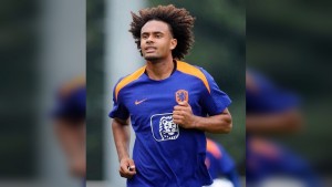 Man United Pasang Harga Rp632 Miliar untuk Jual Zirkzee, Amorim Siap Reuni di AC Milan