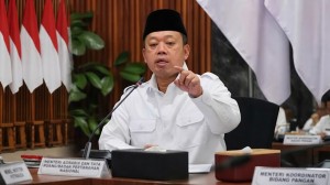 Akhirnya Menteri Nusron Wahid Muncul di Istana, Wajahnya Tampak Tidak Tenang