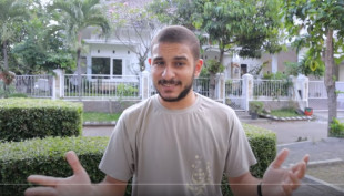 Kisah Fouly, YouTuber Asal Mesir di Malang yang Sulit Makan Nasi