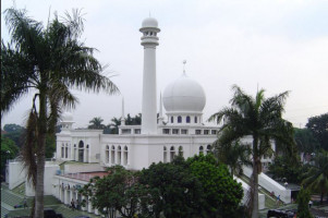 Pendidikan Islam ala Nurul Hayat, Masjid Jadi Pusat Peradaban