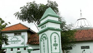 Pesantren Siwalanpanji, Tempat Belajar dan Berjuang Para Ulama Besar
